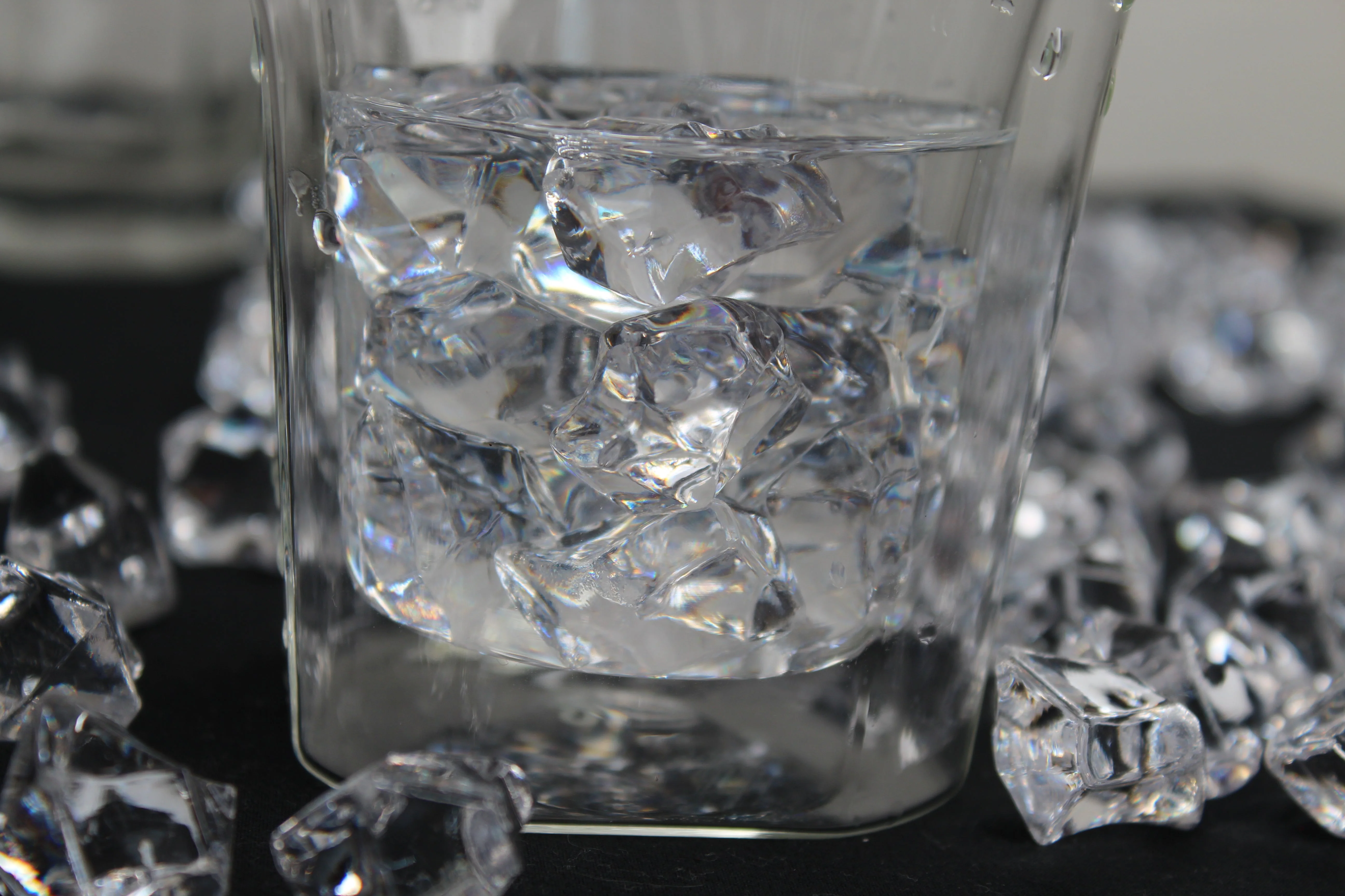 Acrylic Ice Cubes Prop - Image 10
