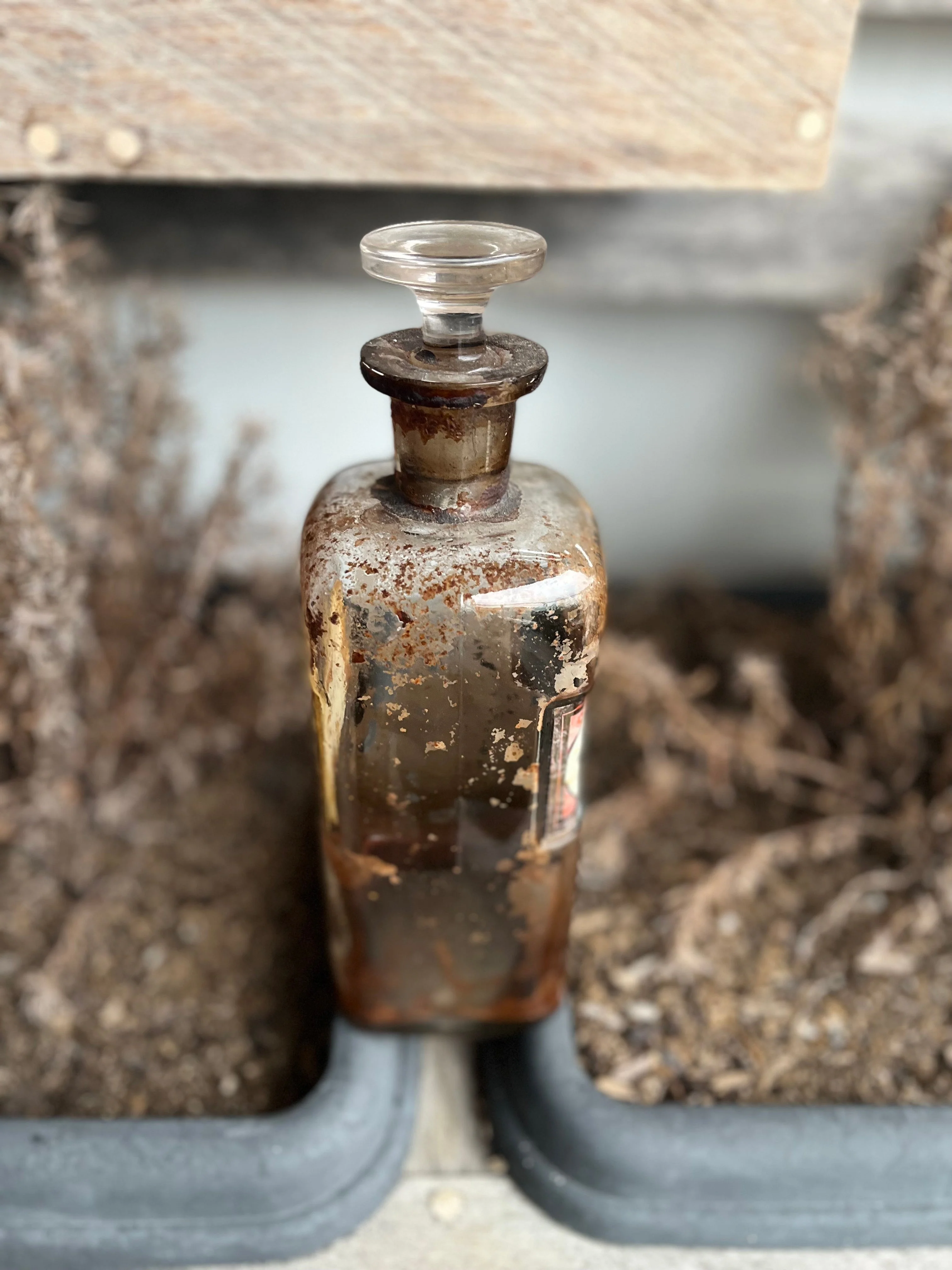 Antique 1890s Apothecary Bottle - Image 11