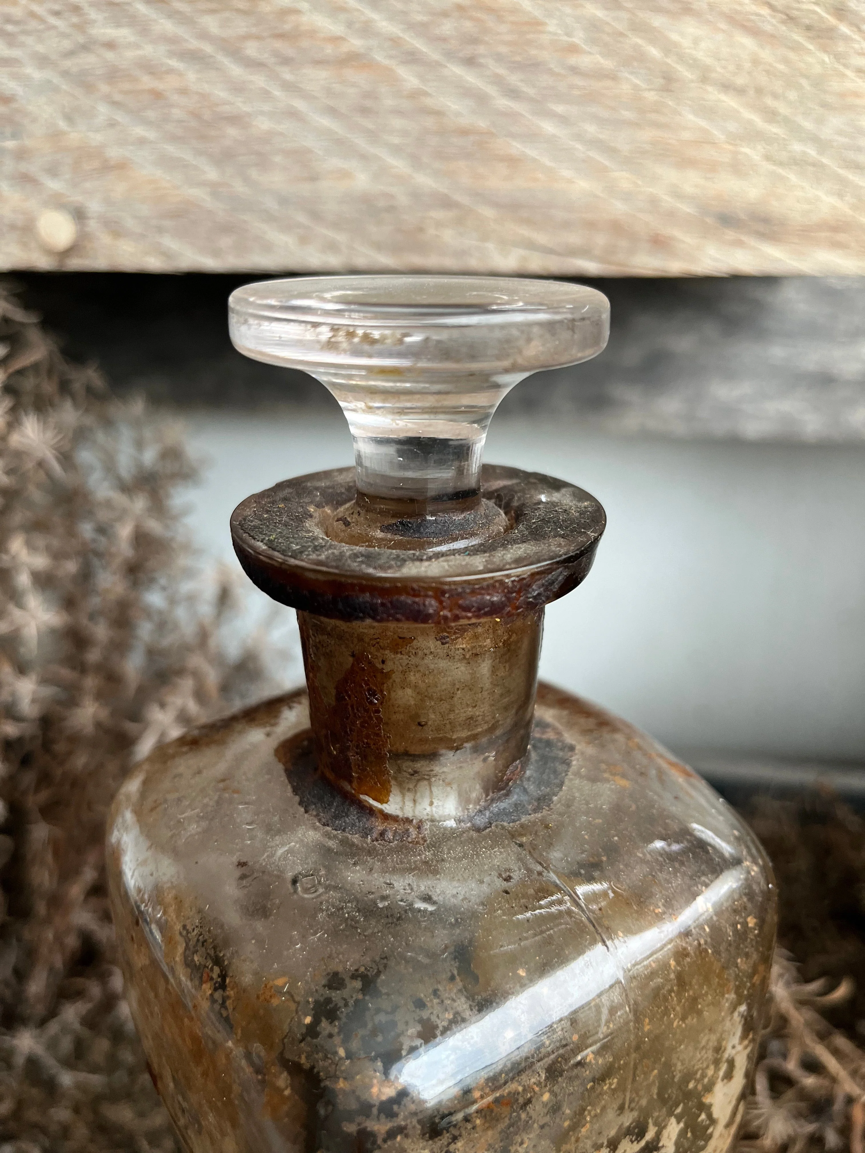 Antique 1890s Apothecary Bottle - Image 7