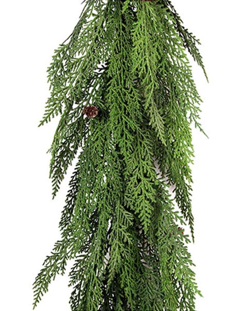 Cedar Christmas Garland 1.8m - Image 2