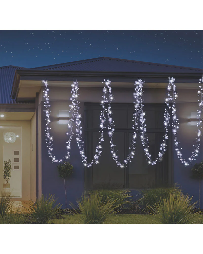 Cluster Cool LED Lights 720 Piece