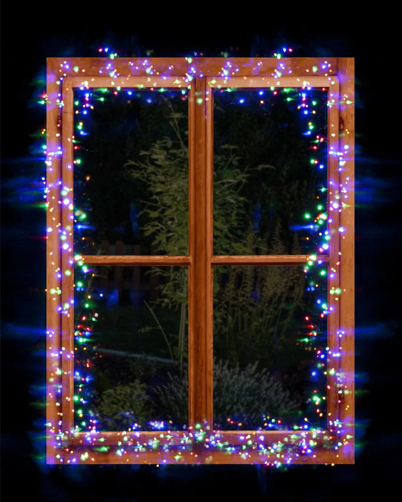 Multi-Coloured 720 Piece LED Cluster Lights 10.4m - Image 5
