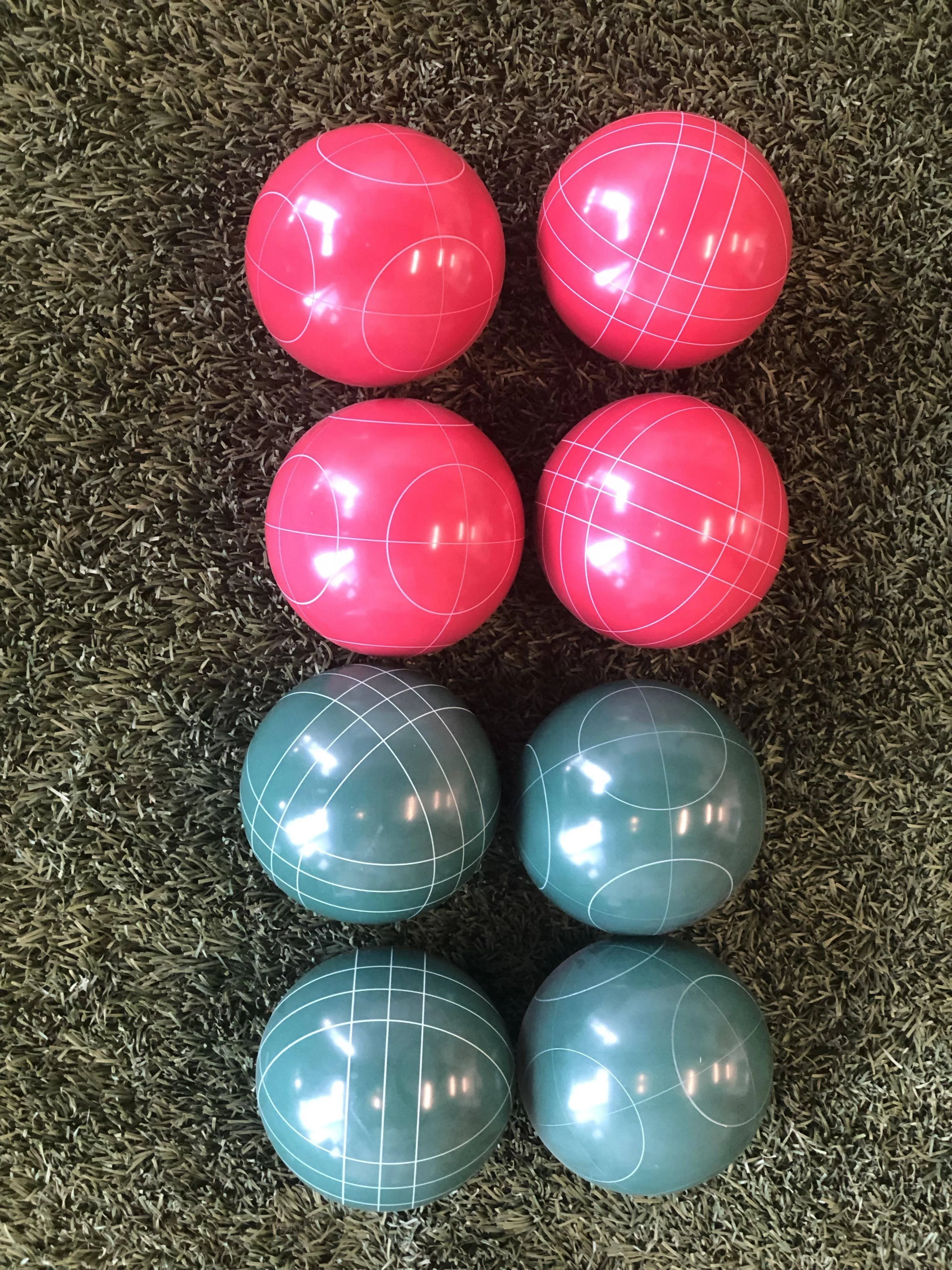Deluxe 8 Resin Bowls Bocce Game Set Red & Green - Image 5