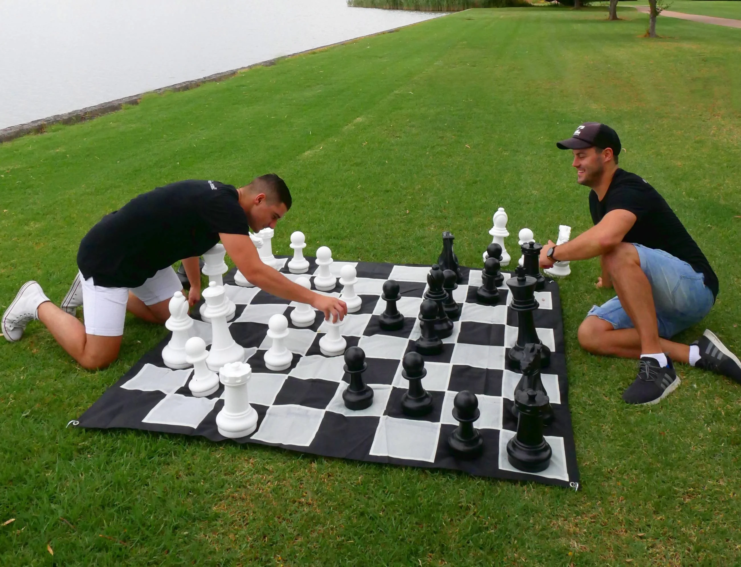 Mega Size Plastic Outdoor Chess Game Set with Mat 1.5x1.5m - Image 5