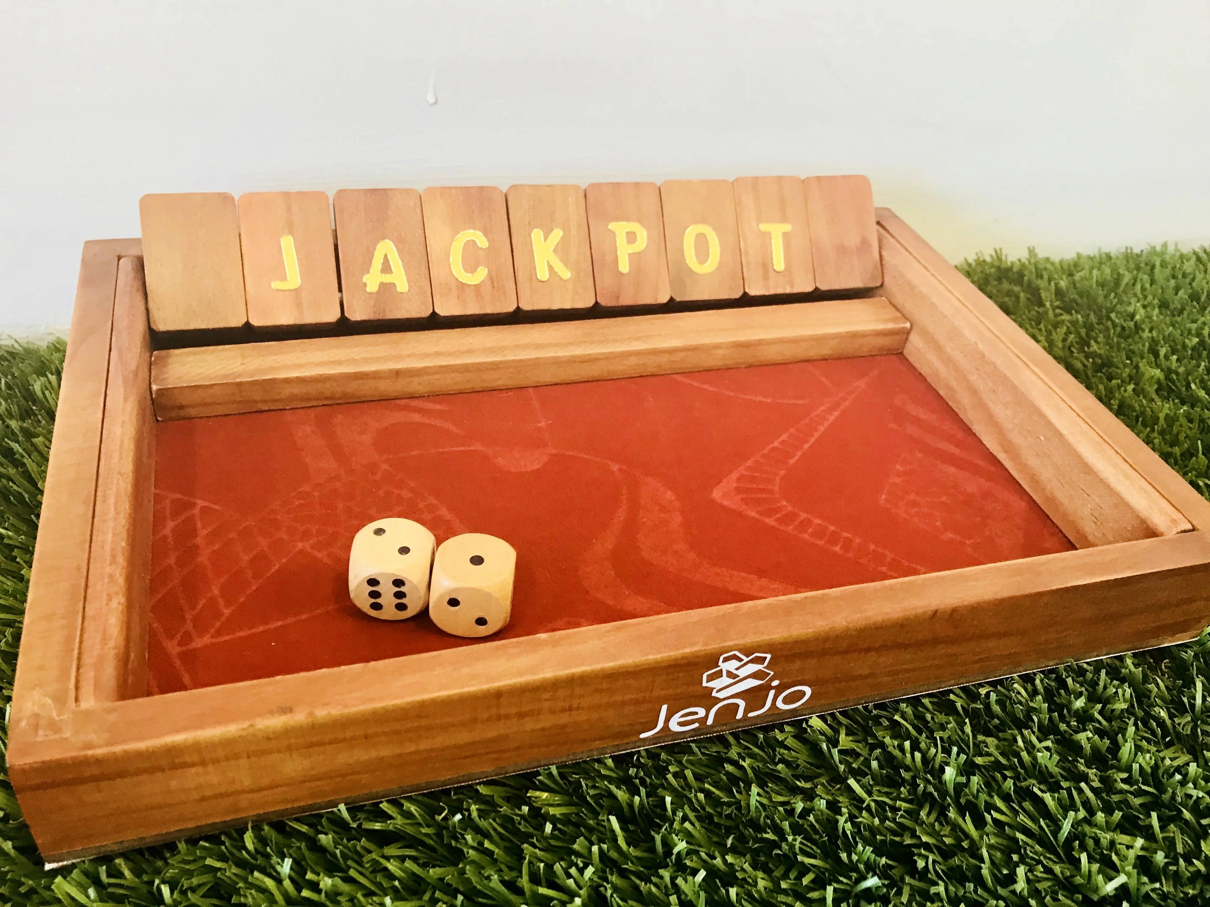 Jackpot or Shut the Box Board Game - Image 5