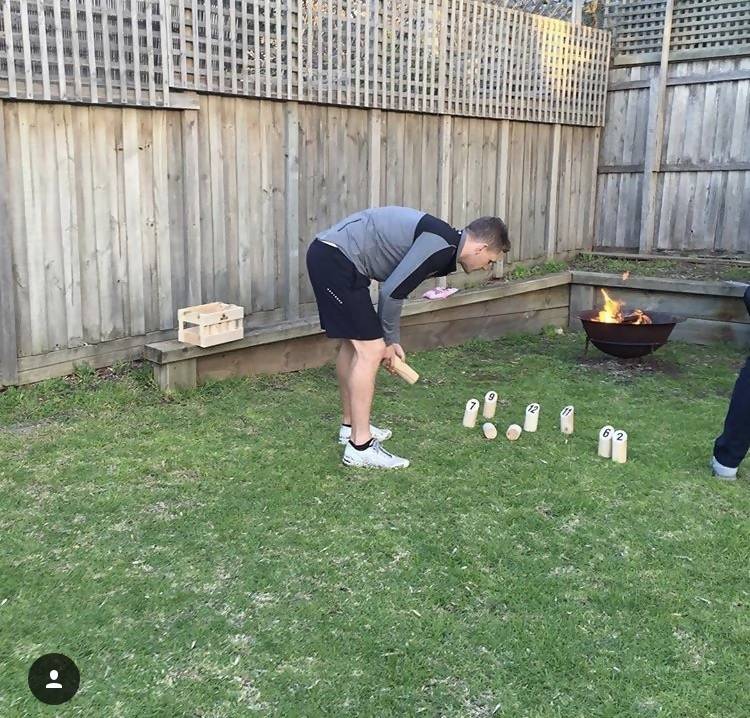 Jenjo Scatter Hardwood Throwing Game - Image 7
