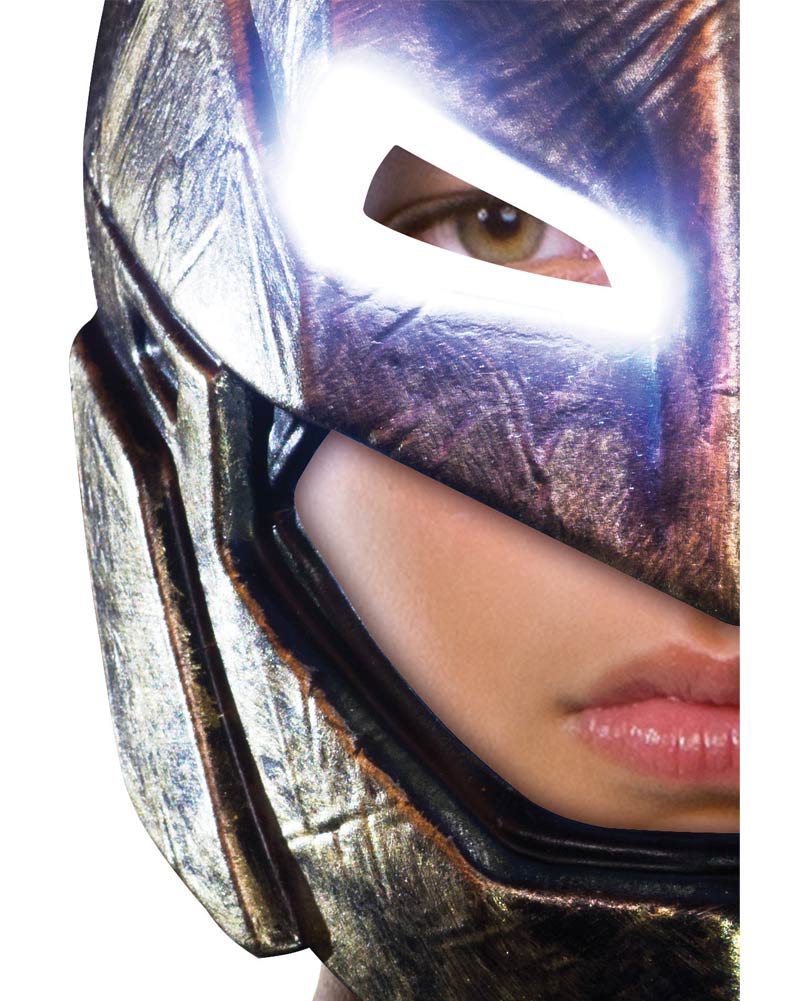 Batman Light Up Armoured Kids Mask - Image 2