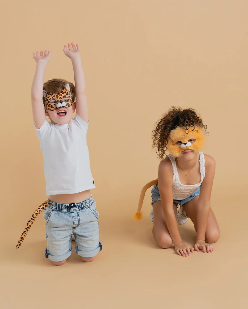 Lion Deluxe Mask and Tail Set - Image 3