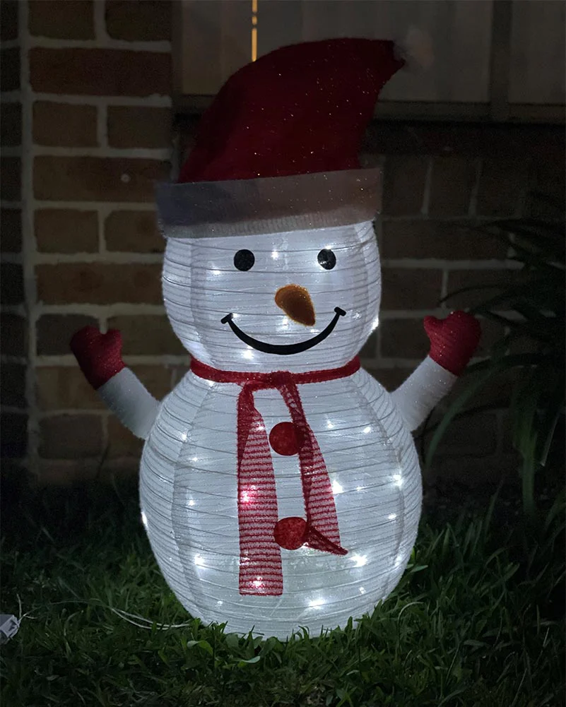 Mesh Tinsel Snowman Lawn Decoration with Christmas LEDs 70cm - Image 4