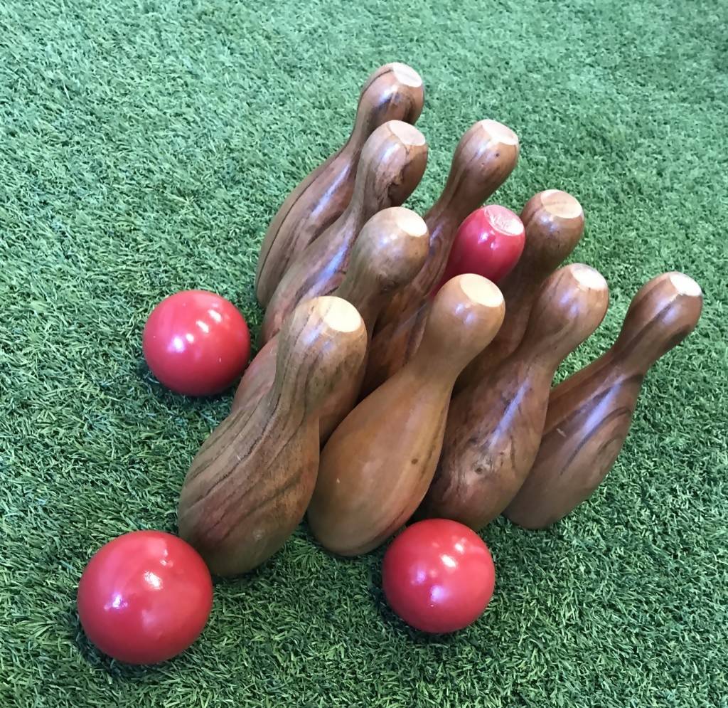 Outdoor Wooden Skittles Bowling Lawn Game Set - Image 6