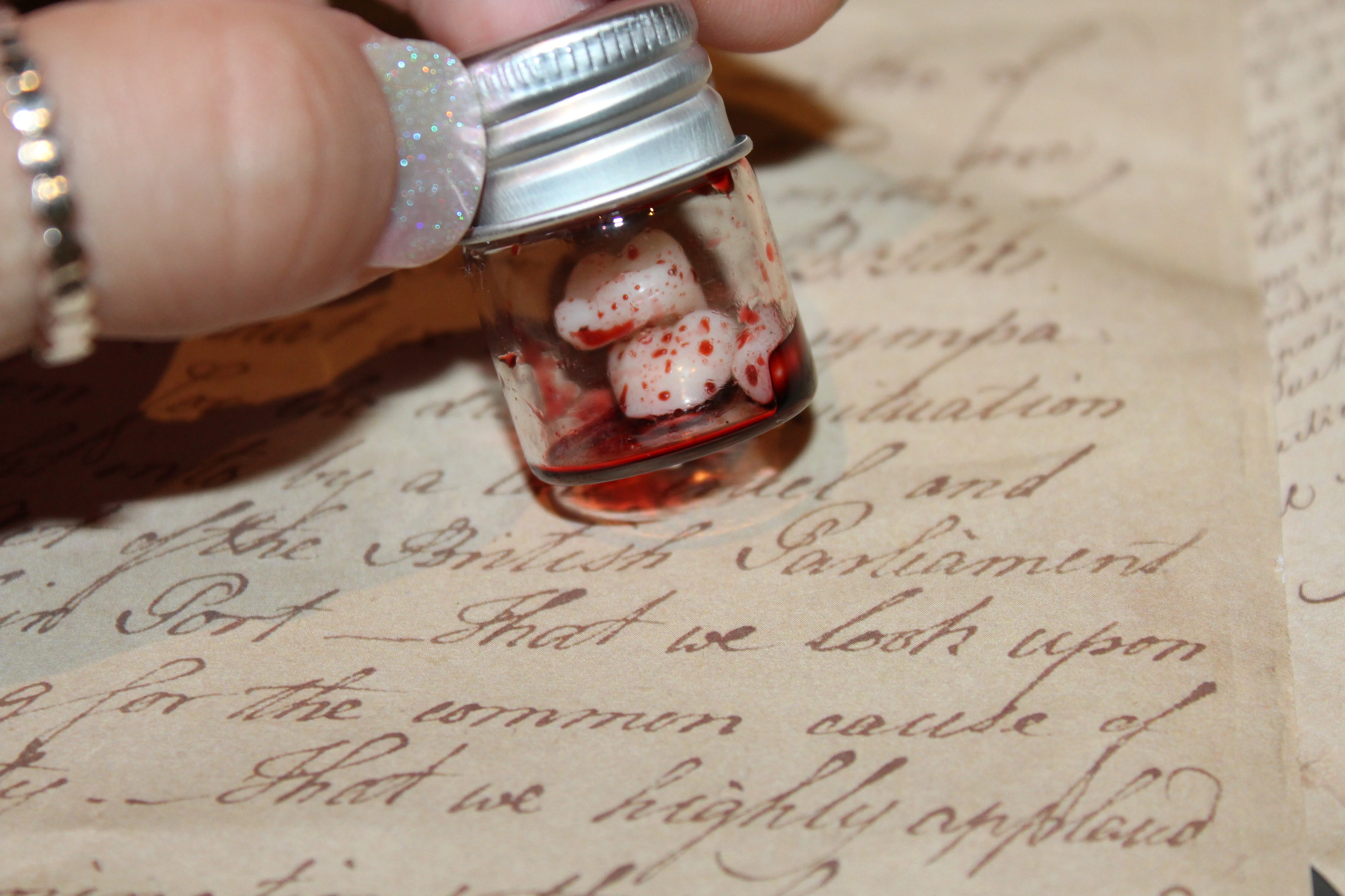 Pulled Out Bloody Teeth Specimen Jar Prop - Image 6