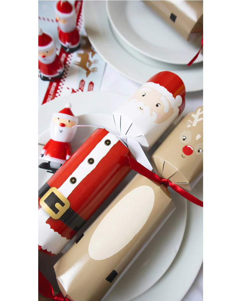 Race to the North Pole Christmas Crackers Pack of 6 - Image 3