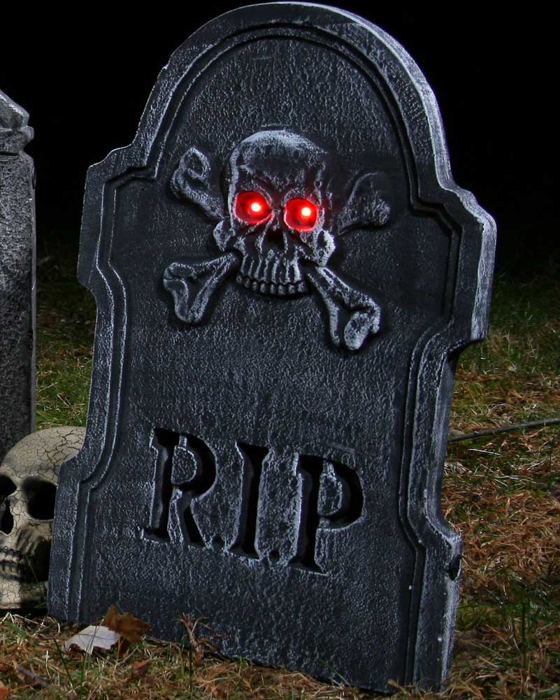 RIP Skull and Crossbones Light Up Tombstone 55cm - Image 2