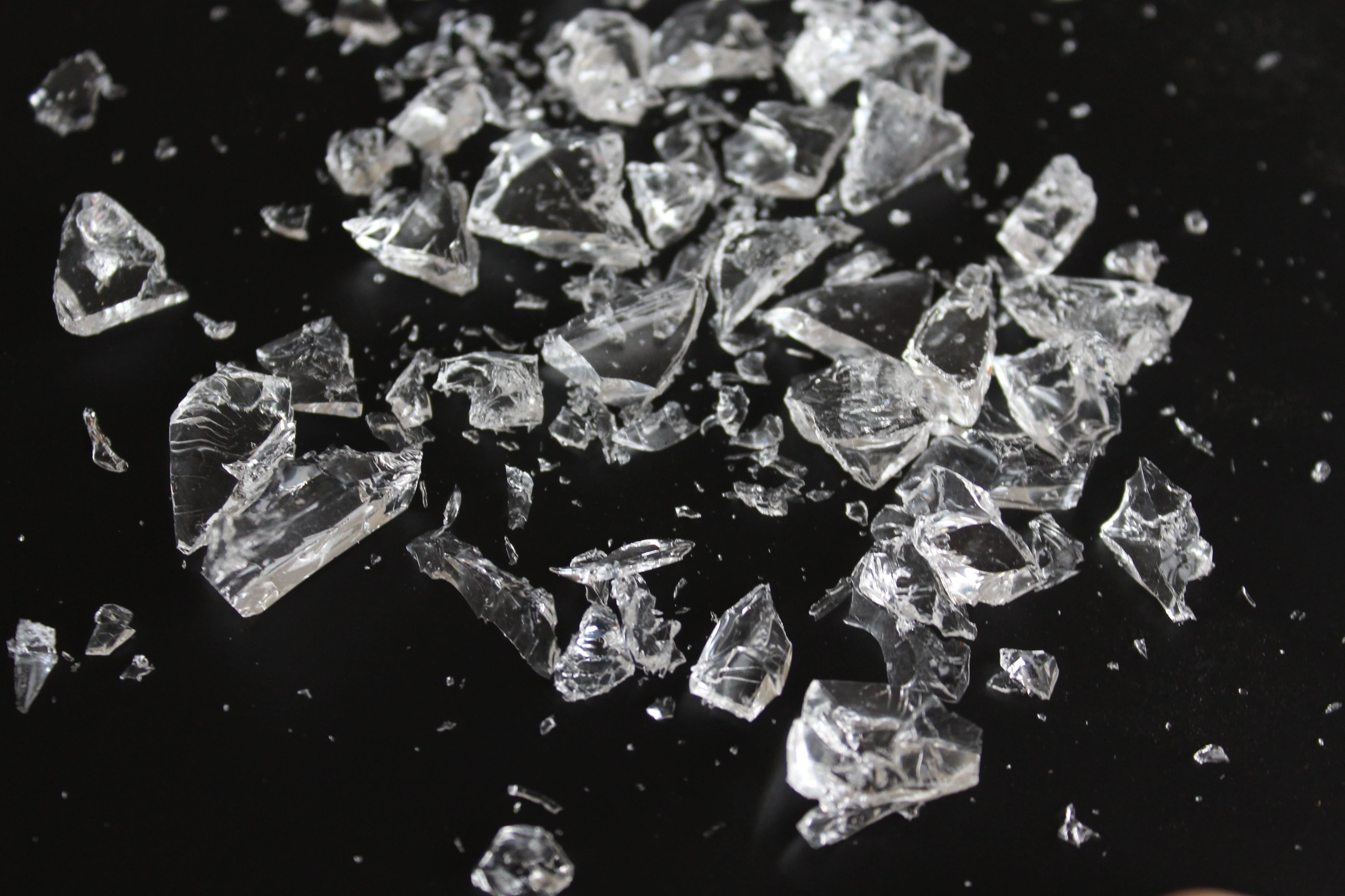 Shattered Silicone Glass Prop