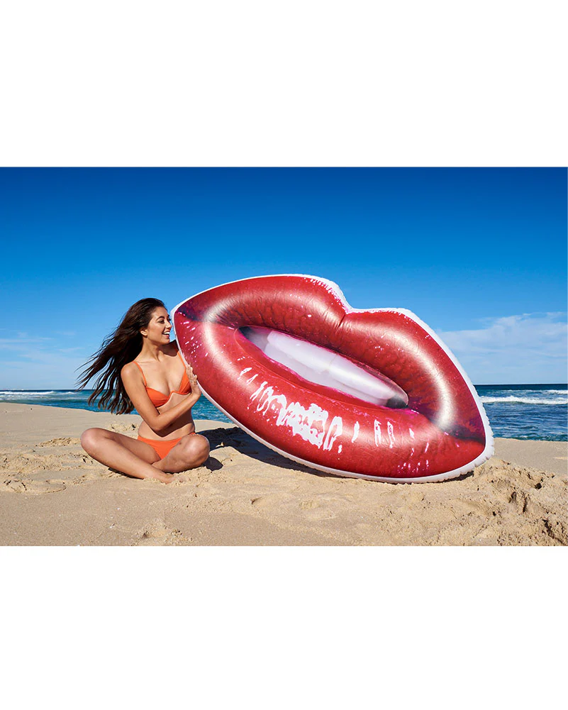 Sweet Lips Pool Float - Image 2