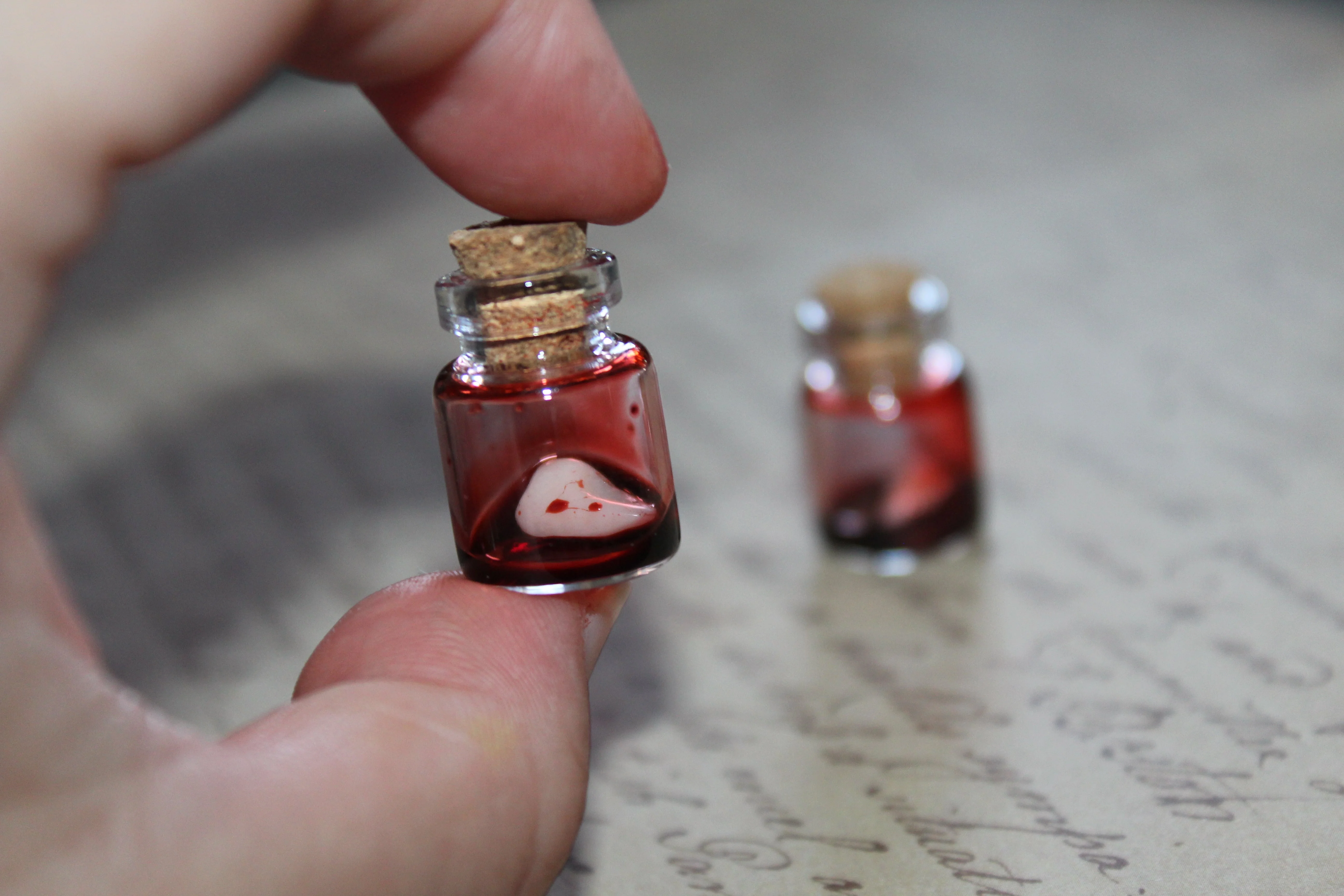 Tooth Specimen in Blood Vial Prop - Image 7