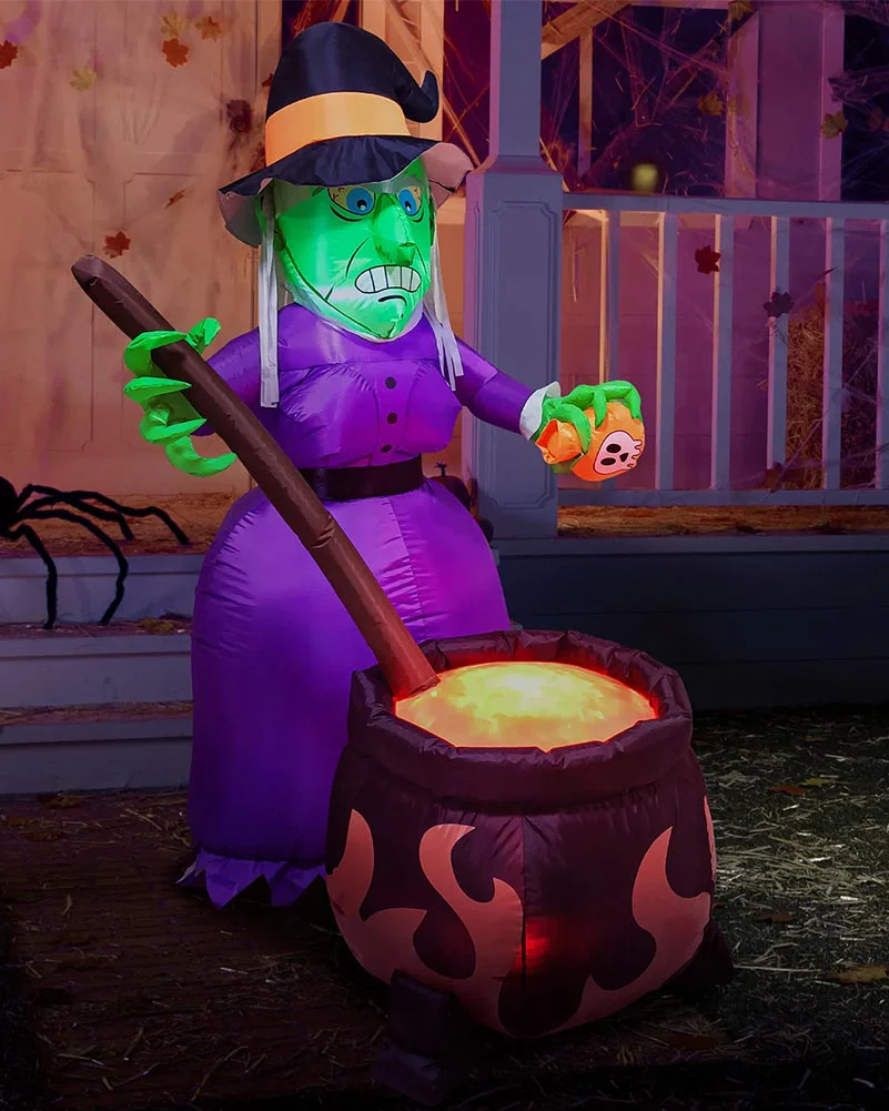 Witch and Cauldron Lawn Inflatable 1.8m - Image 3